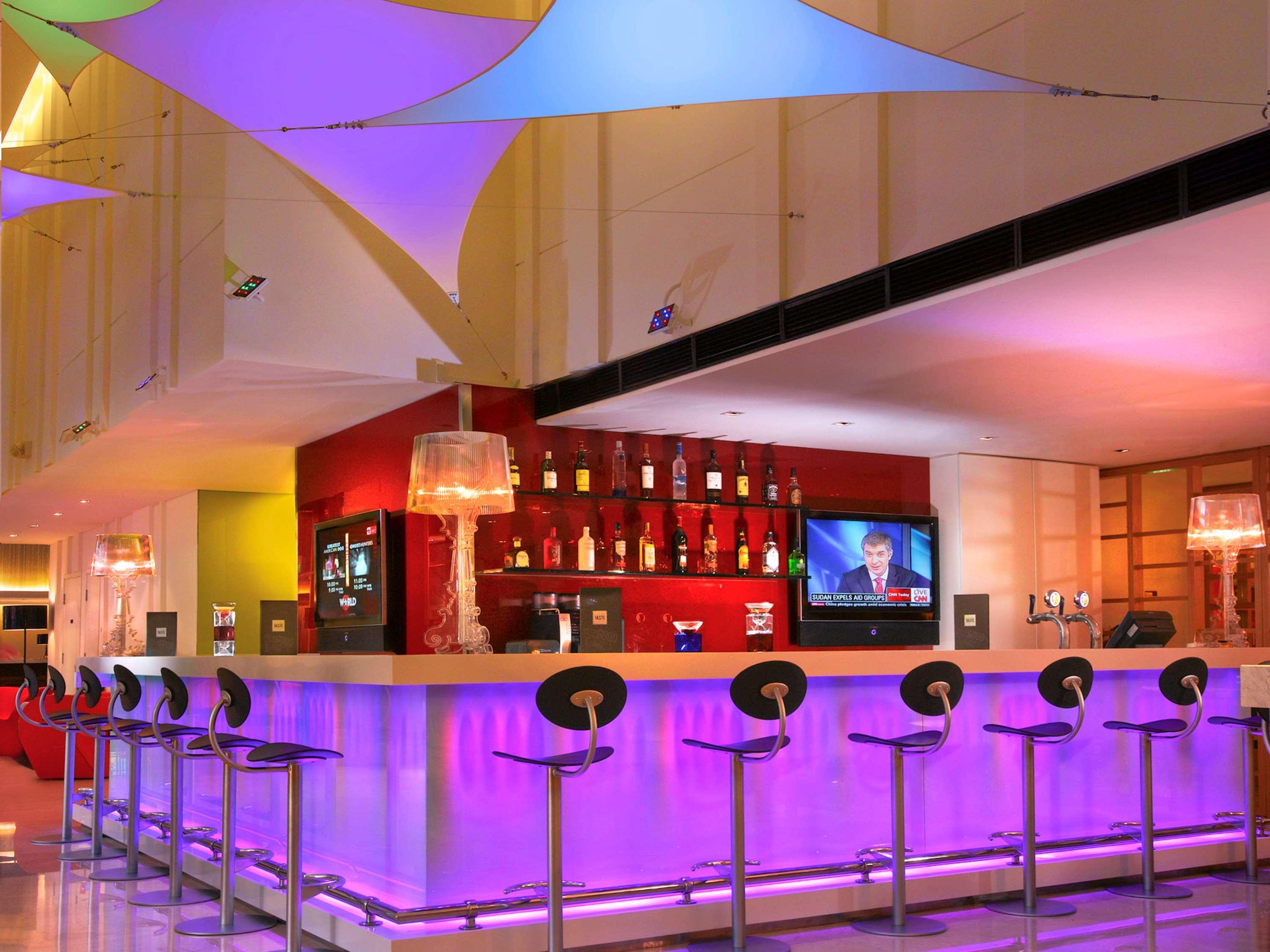 Ibis Singapore On Bencoolen - Newly Renovated Zewnętrze zdjęcie