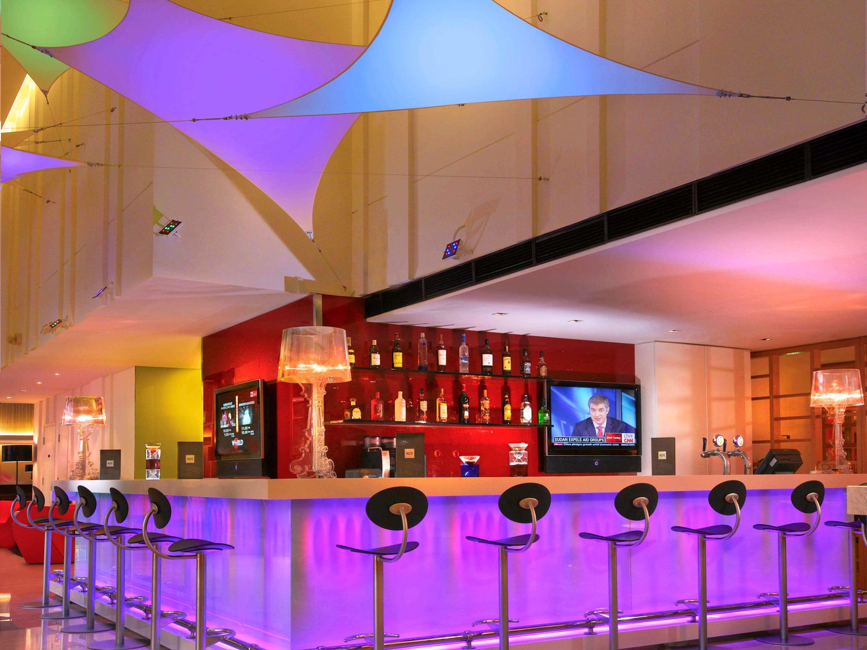 Ibis Singapore On Bencoolen - Newly Renovated Zewnętrze zdjęcie
