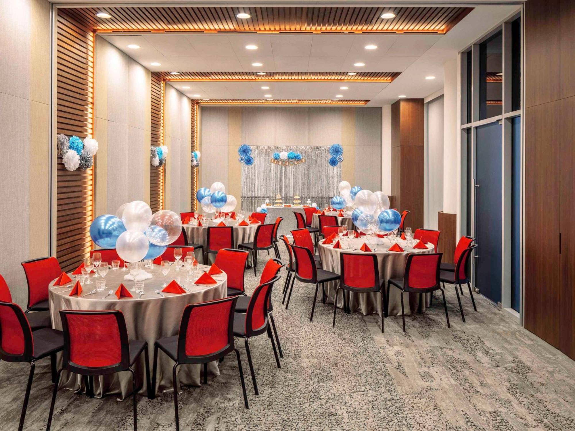 Ibis Singapore On Bencoolen - Newly Renovated Zewnętrze zdjęcie